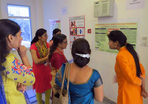 विटामिन डी, मेनोपोज संबंधित बीमारियों के बचाव में सहायक