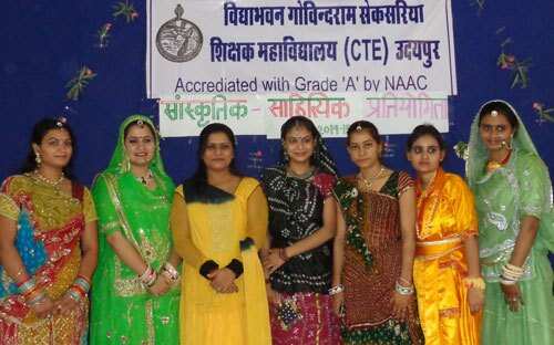 विद्या भवन में साहित्यिक एवं सांस्कृतिक प्रतियोगिताओं का आयोजन