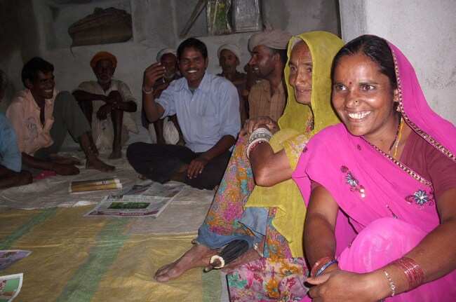 पानेर के 80 घरों में विद्युत कनेक्शन की माँग