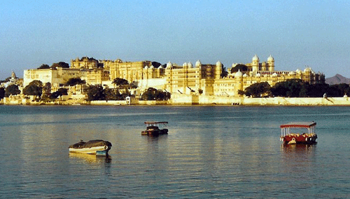Udaipur considered Best in India in Renovation of Water Resources