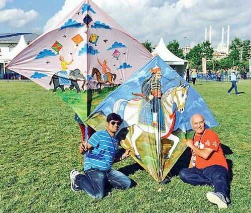 Udaipur’s international kite flier to launch campaign against Chinese “Manjha”