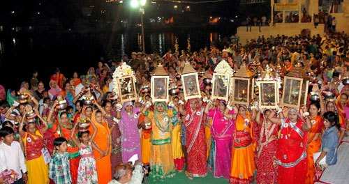 Udaipurites welcome Nav Samvatsar 2072