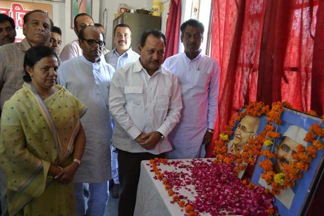 City Celebrates Gandhi and Shastri Jayanti