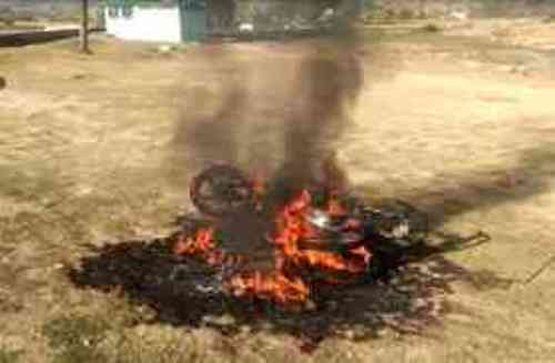 Man attacked in Gogunda-Bike burnt