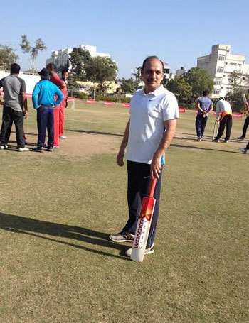 Police-Administration defeats Press Club in Friendly Cricket