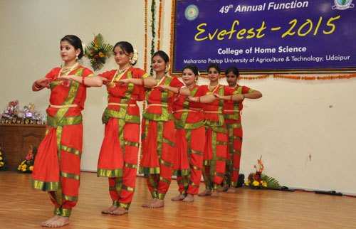 Home Science College celebrates its 49th Year with ‘Evefest 2015’