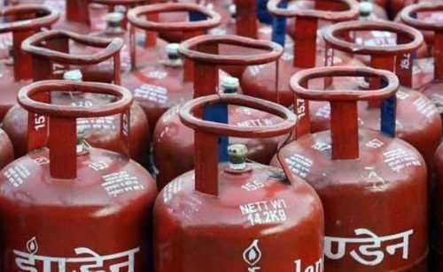 Departmental case against LPG providers in Hathipole and Sector 11