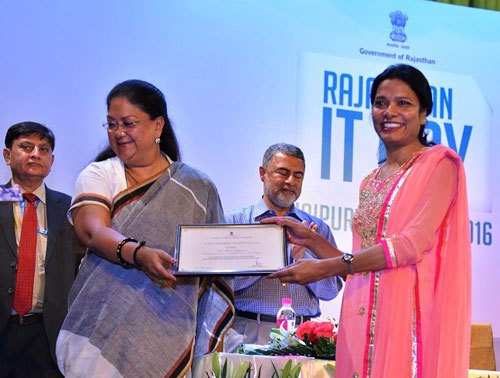 E-Governance award to Sheetal Agarwal
