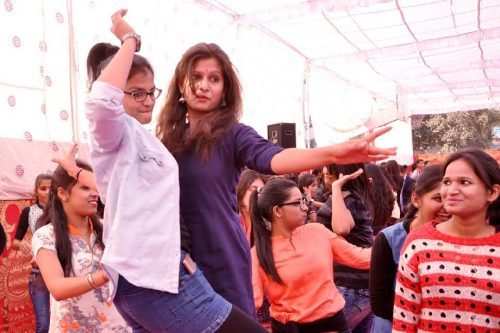 News in Picture: Cultural day at Guru Nanak PG Girls college