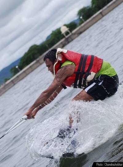 [Photos] Water Sports at Lake Fateh Sagar