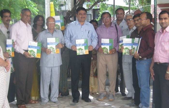 Bhawani Shankar Garg unveils International Research Book on Homeopathy
