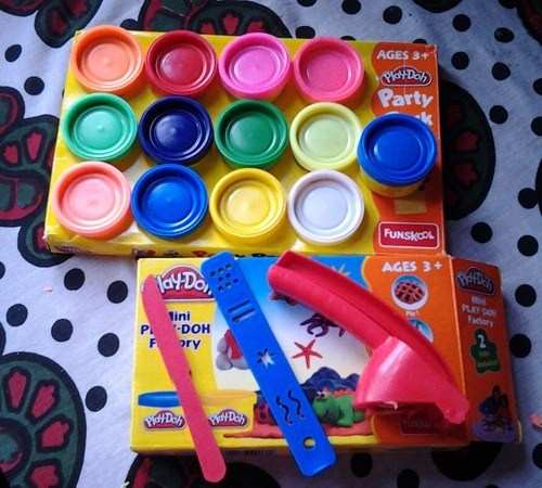[Review] Funskool Play-Doh Set