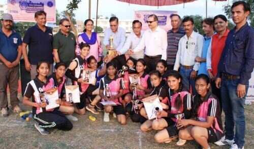 अन्तर महाविद्यालयी हैण्डबॉल में गुरूनानक कॉलेज विजेता