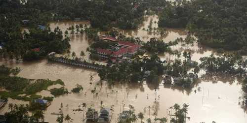Financial aid to Kerala flood victims by Red Cross Society Udaipur