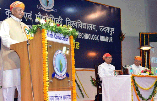Governor Kalyan Singh attends 9th Convocation Ceremony of MPUAT