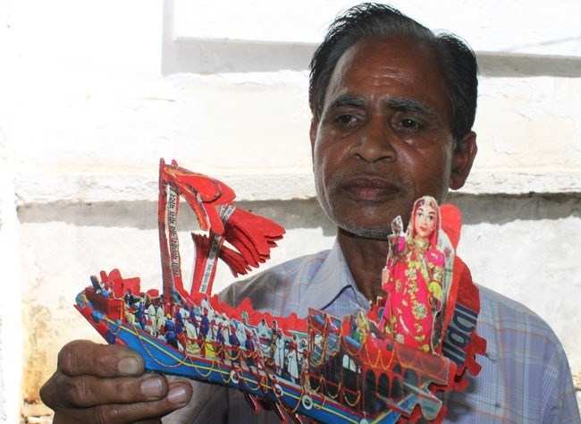 Chittora brings Gangaur to his miniature crafts