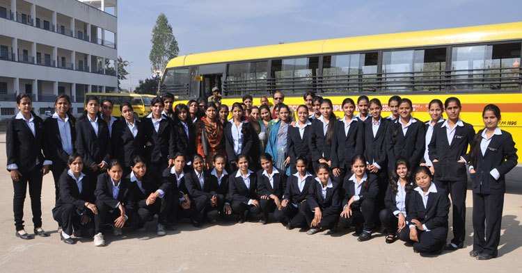 Industrial Tour of Gurunanak Girls College at Pyrotech India