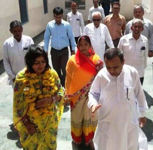 दुष्कर्म पीडि़ता से मिलकर बाल आयोग की अध्यक्ष ने जानी व्यथा, दिए कार्यवाही के निर्देश