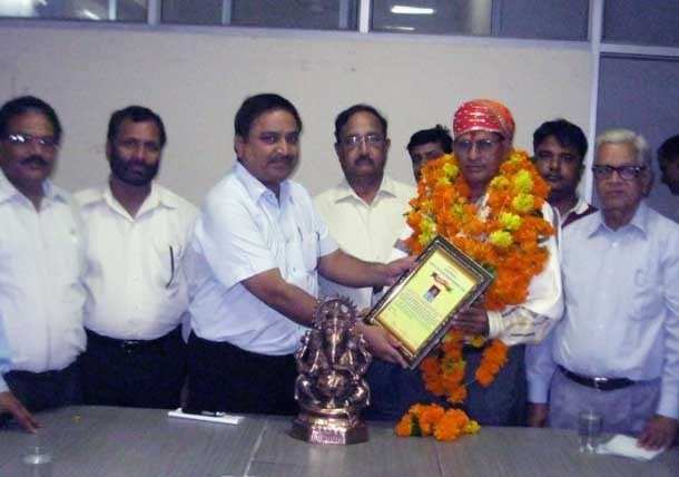 Dinesh Kumar Shukla Felicitated for Community Work