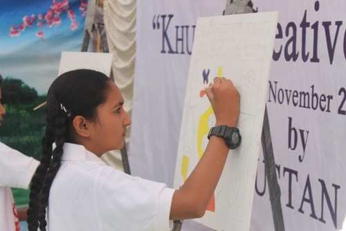 DAV School Students paint Khushi in Udaipur