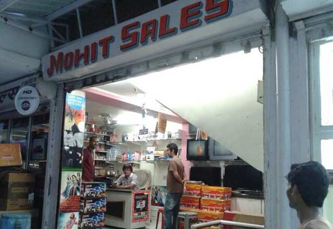 Theft at Bapu Bazar Shop