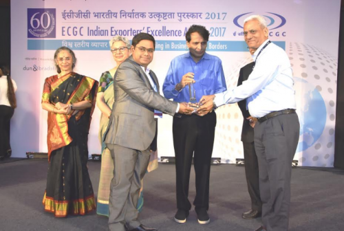 Hindustan Zinc received Exporter with Best Risk Management Practices Award 