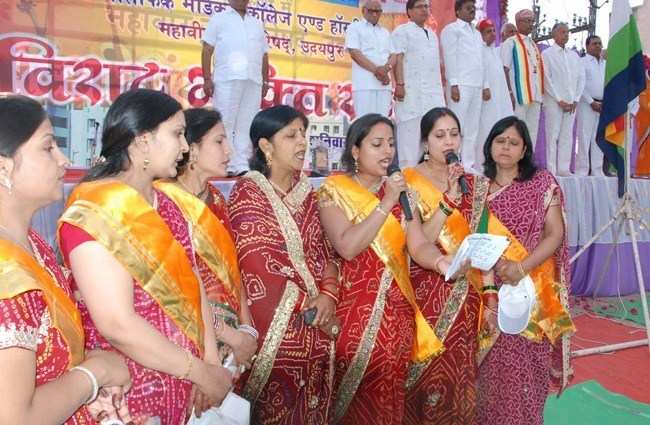 [Photos] Mahaveer Jayanti celebrated with Devotion