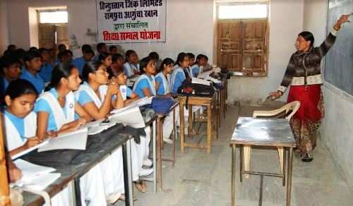 Shiksha Sambal – Bridging caps in rural school education