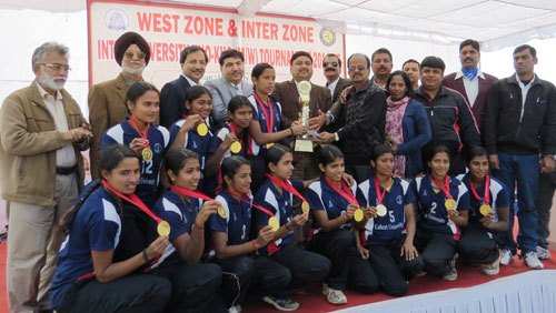 Sports’ personalities honored at West Zone Kho-Kho Competition