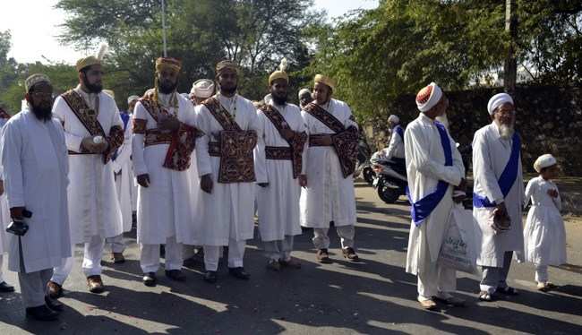 [Photos] Mass procession organized by Bohra community