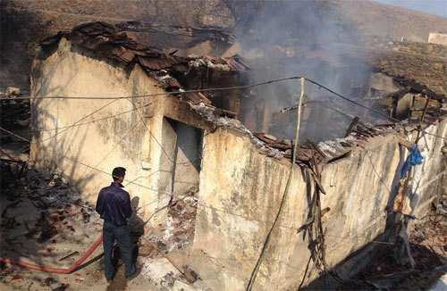 Mob sets house on fire at Rama Village