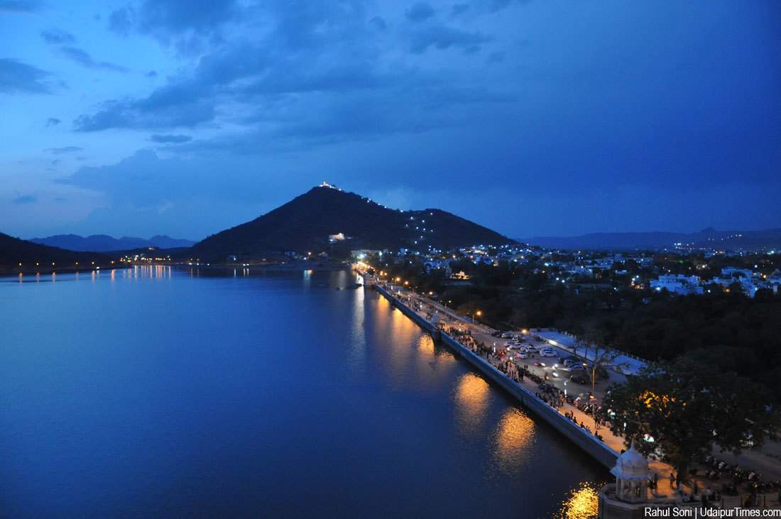 Gallery at Fateh Sagar Paal nears completion
