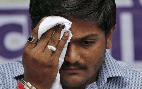 Hardik Patel allowed to move about Udaipur post informing Police