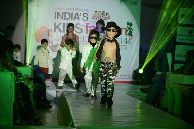 Fashion Show by Kids fascinate the Audience