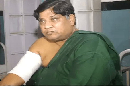 One injured in firing at Nehru Bazaar | One arrested