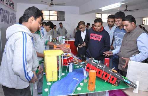 MDS Hosts Science Exhibition – “Lets be smart to Make Smart”