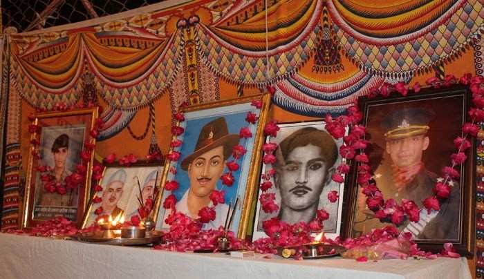 Salute to the Martyrs