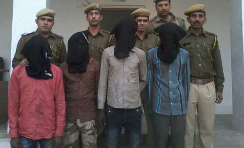 Hiran Magri Police arrests 5 Robbers