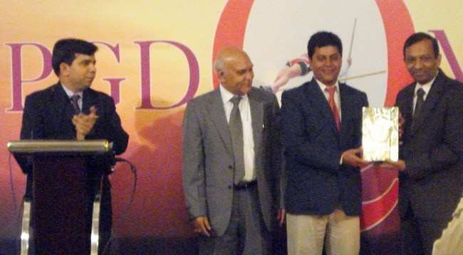 Club Mahindra MD Receives Excellence Award