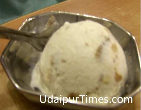 Weekend Food Review-Gujarat Ice Cream
