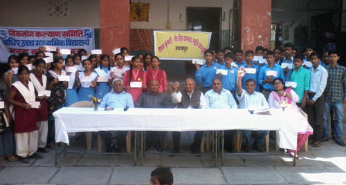 53 meritorious needy students receive scholarship