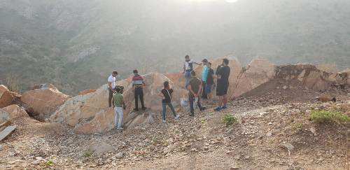Udaipur youth undertake self motivated cleaning campaign at Badi Lake