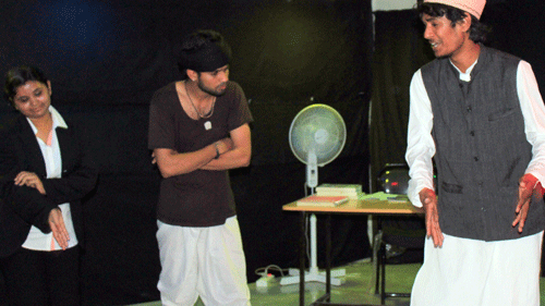 Theater Workshop ‘Taraash’ concludes with 3 Brilliant Performances