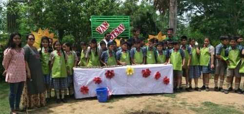 Van Mahotsava celebrated at Seedling Udaipur