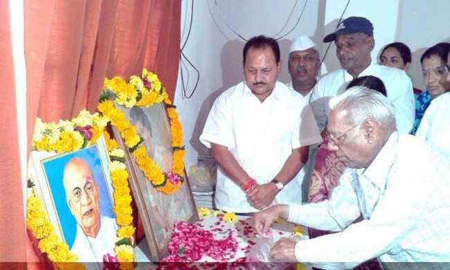 Congress remembered Sardar Patel and Indira Gandhi