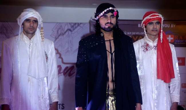[Photos] Country’s Top Designers come together For ‘Udaipur Fashion 