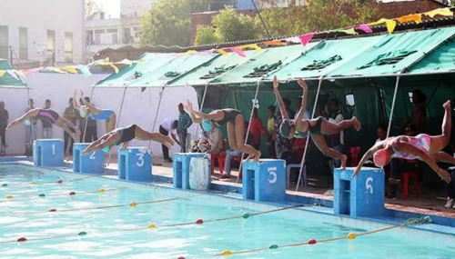 Gaurvi breaks State record for 1500 meters Swimming