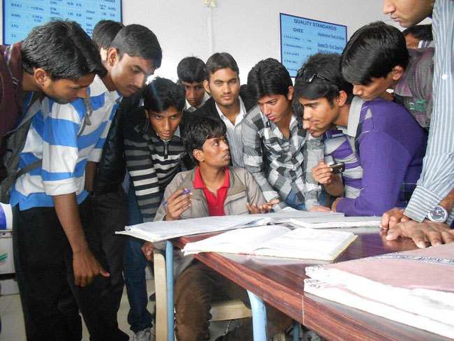 Final year students of BNPG College visits ‘Udaipur Dairy’