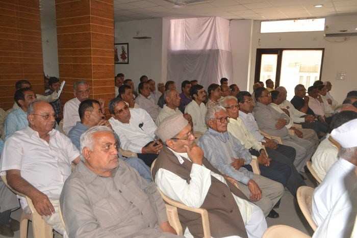 Sindhi Community Honors Members for Commendable Work