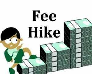 Fee hike creates tension-No help desk in college